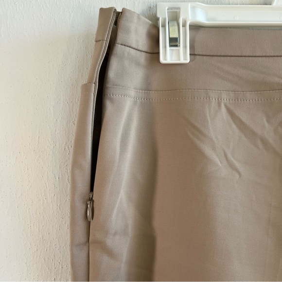 Akris Punto Pants Franca Mid-Rise Crop Pants Light Brown (Khaki/Tan) Sz 12 NWT - Picture 13 of 16